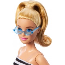 Poupée Barbie Fashionistas,Blonde avec Haut rayé, Jupe Rose